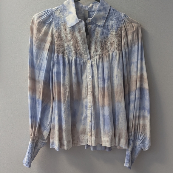 Raquel Allegra Tops - Raquel Allegra Cotton Sky Blue and Tan Tie-Dye Blouse, EUC, Size XS/S